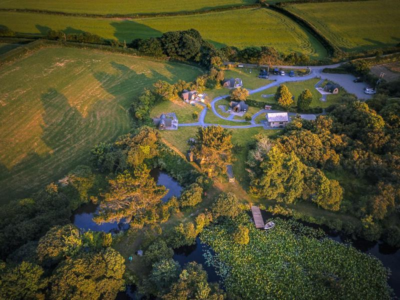 Trecombe Lakes Camborne Buitenkant foto